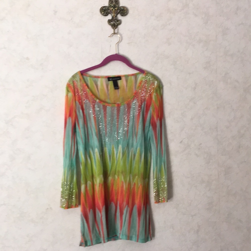 Gorgeous studded rainbow top.